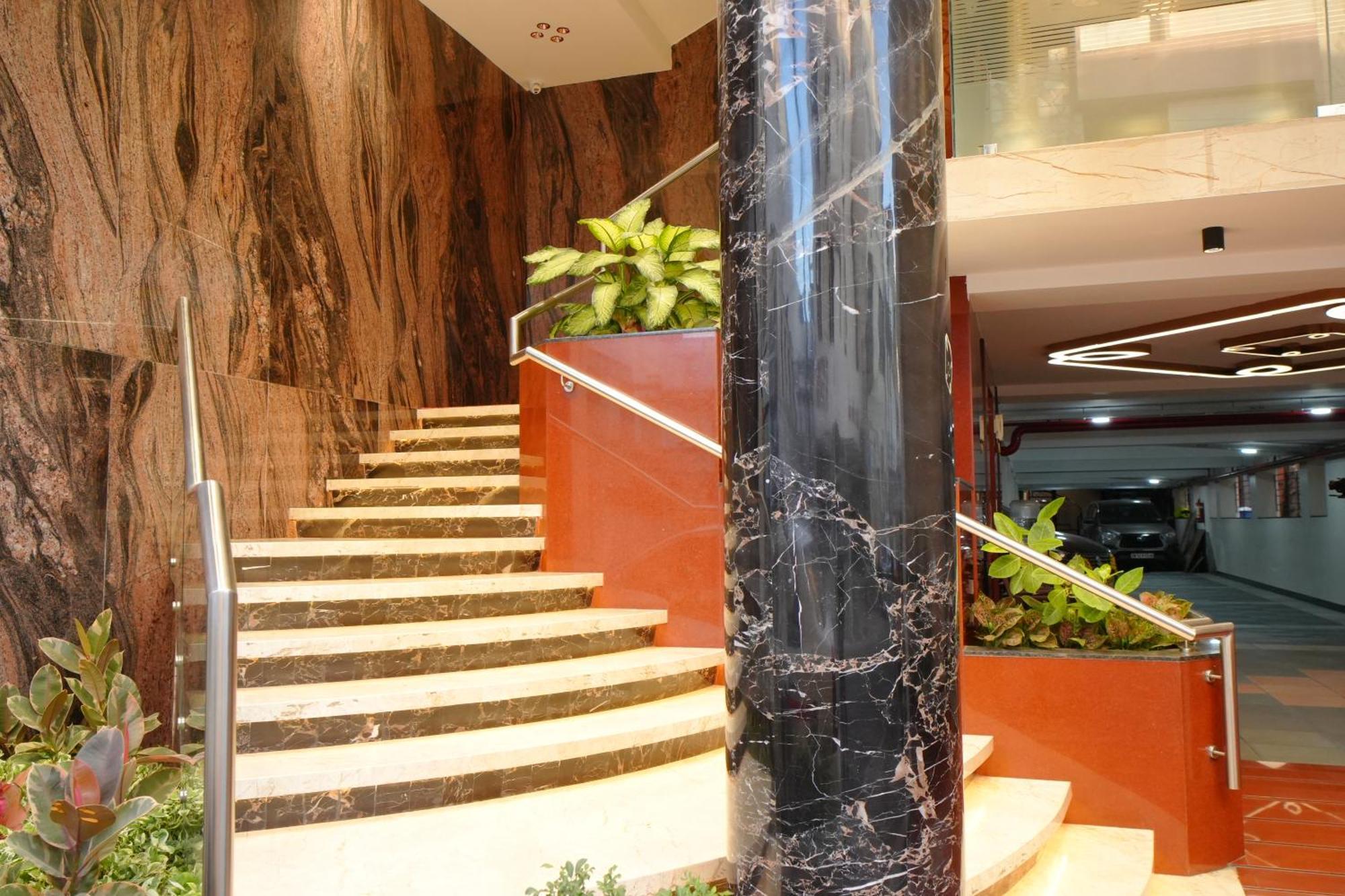 Hotel Grand Sabarees 마두라이 외부 사진