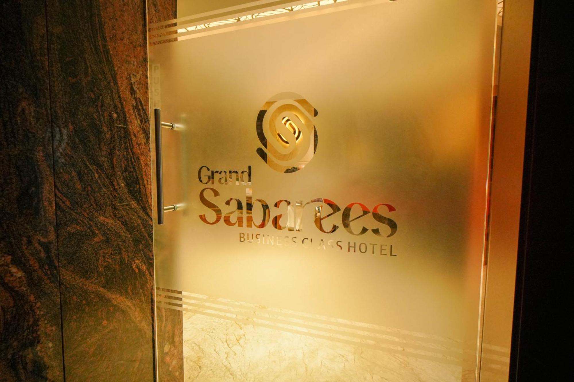 Hotel Grand Sabarees 마두라이 외부 사진