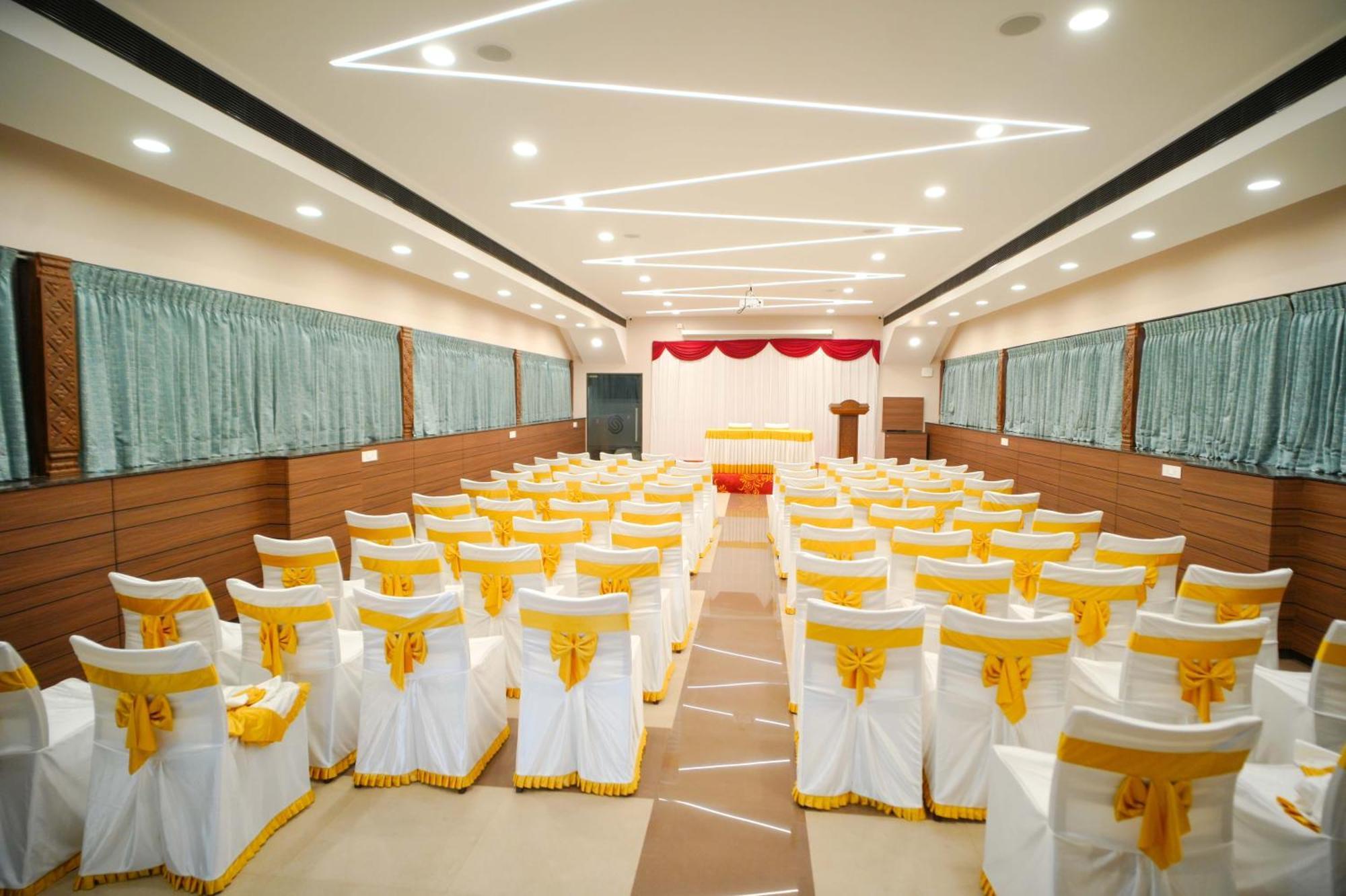 Hotel Grand Sabarees 마두라이 외부 사진